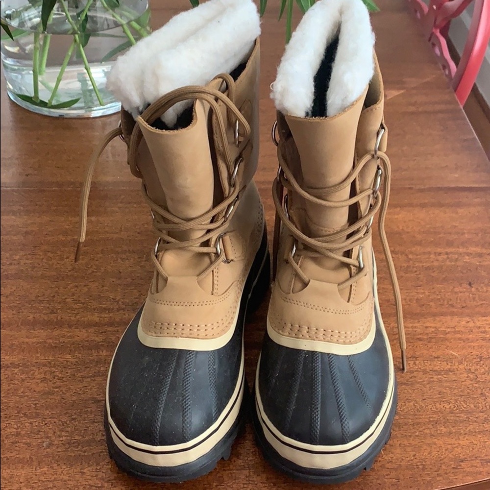 Sorel Caribou Waterproof Boots 7.5 Women’s